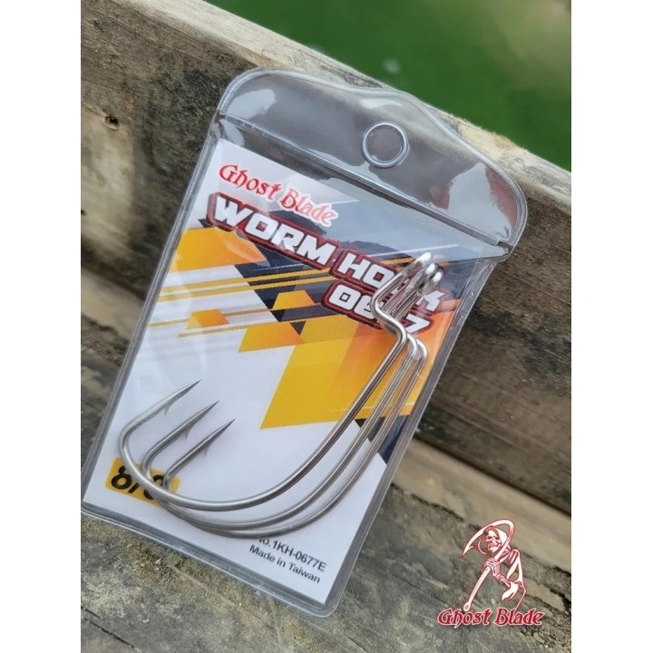 GHOST BLADE 0677 WORM HOOK