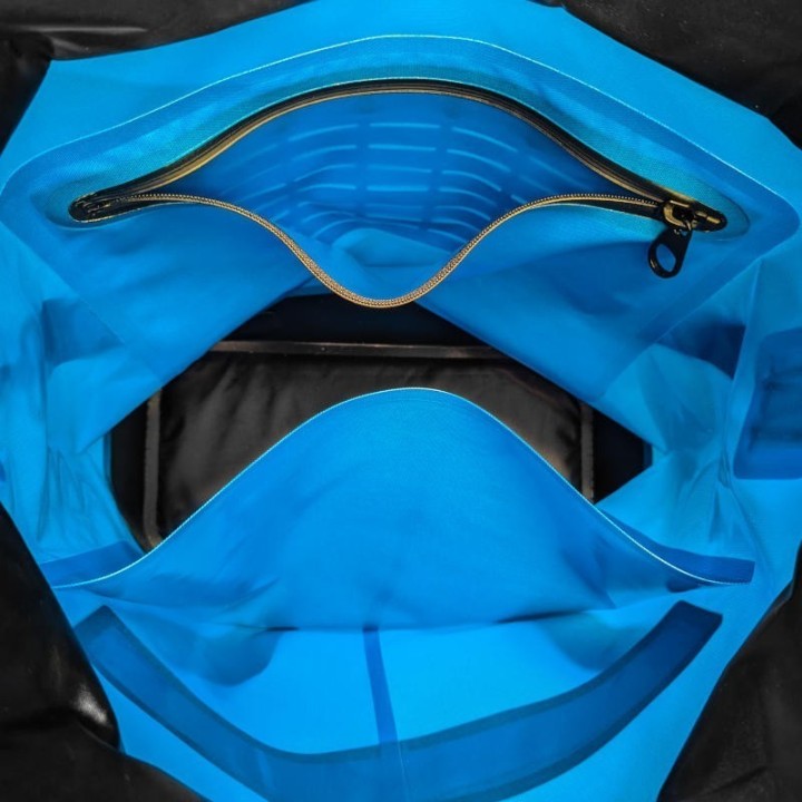 HPA BOLSA ESTANCA DRY TOTE